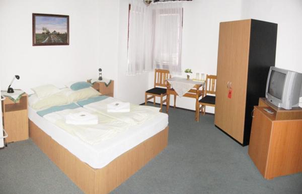 Nadix Panzio Debrecen Ngoại thất bức ảnh